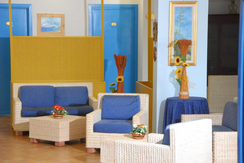 Hotel Baia Turchese Лампедуза Экстерьер фото